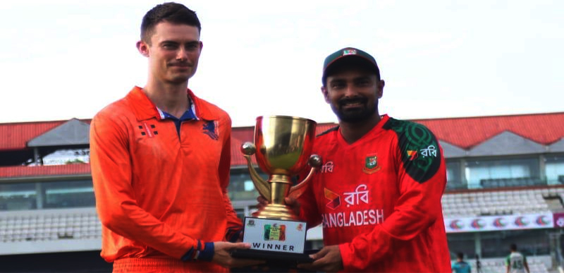 মাঠে গড়াচ্ছে বাংলাদেশ-নেদারল্যান্ডসের প্রথম ম্যাচ